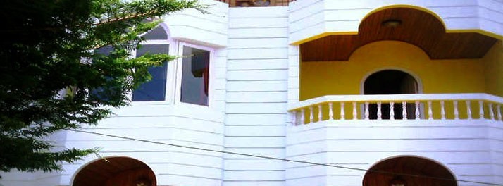 Hotel Ratnagiri - Mirik 01.jpg